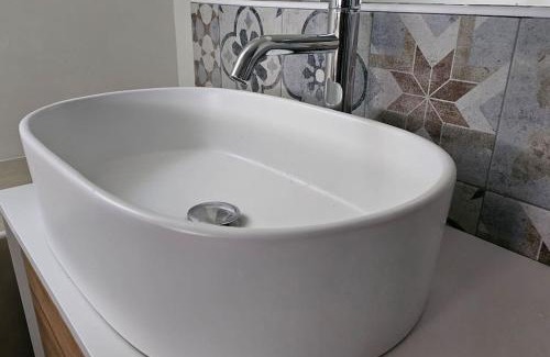 Settimo Torinese Apartment | Appartamento con piscina a un passo da Torino