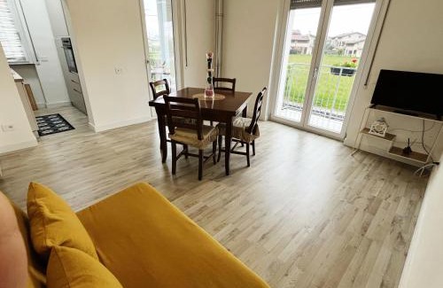 Morazzone Apartment | Appartamento con terrazza