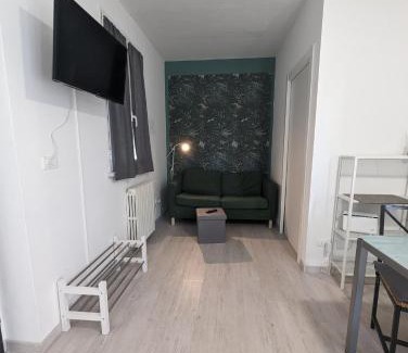 San Leonardo Apartment | Appartamento con terrazzo