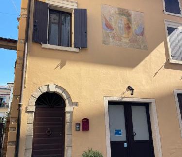 Lazise Old Town Apartment | appartamento da Ernesto
