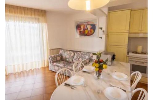 Marina di Massa Apartment | appartamento gli esagoni