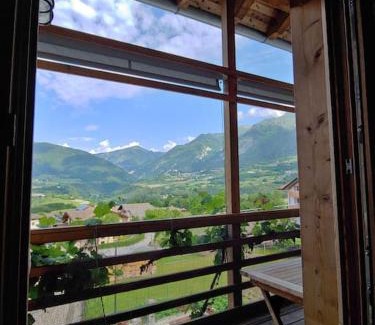 Comano Terme Apartment | Appartamento- Godendosi la vista