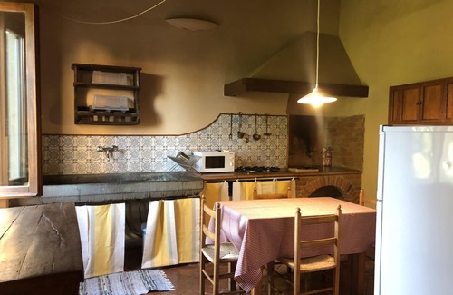 Cantagrillo Apartment | Appartamento Idillico in una Villa Toscana del Xviii Secolo