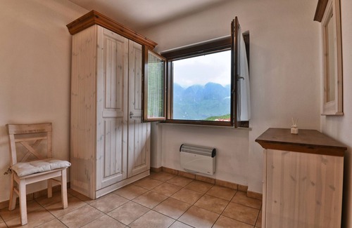 Prabione Apartment | Appartamento Il Gufo by Theater Home - with marvellous lake view
