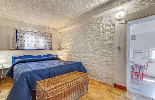 Bagno-Sprizze Other | Appartamento Ilvia - Agriturismo Cotetonda by the Beach with Private Terrace