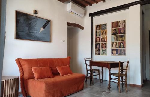 Altopascio Apartment | Appartamento Il Picchio Verde