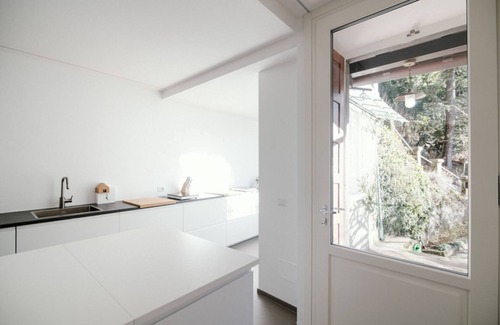 Brunate Apartment | Appartamento in Villa Lina