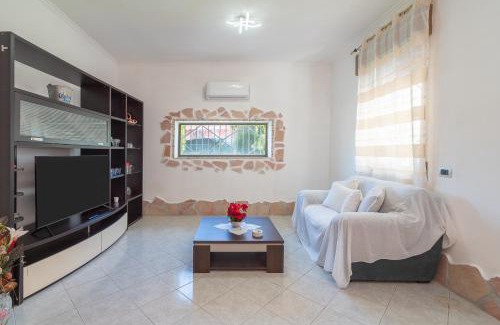 Arenella House | Appartamento in Villa Paradiso