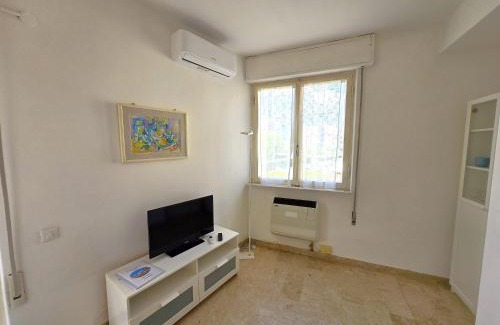 Marinella di Sarzana Apartment | Appartamento Limen