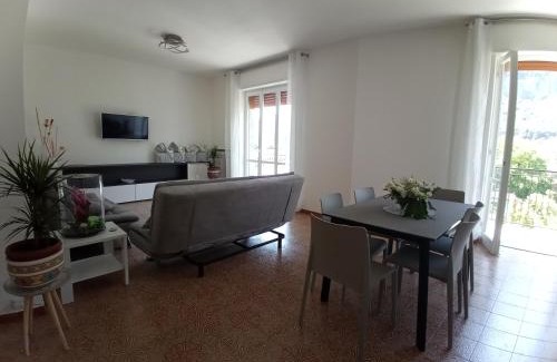 Canzo Apartment | Appartamento L'Airone Cenerino
