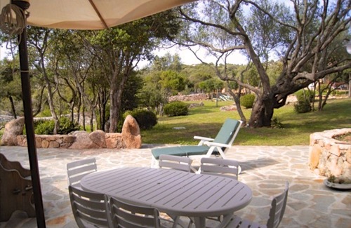 Baja Sardinia Apartment | Appartamento looks out over the Gulf of Arazachena with a sea view of Cannigione