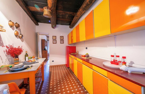 Lisanza House | Appartamento Luna, Sesto Calende, Italy