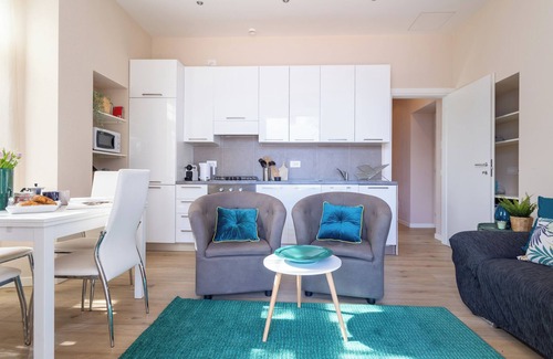 Argegno Apartment | Appartamento Luna - Two Bedroom Apartment, Sleeps 4