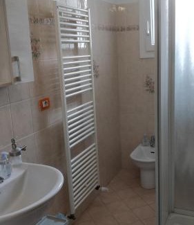 Montecchio Emilia Apartment | Appartamento Maisonette