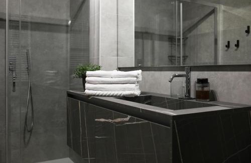 Central Station Apartment | Appartamento moderno centro Milano, metro Loreto