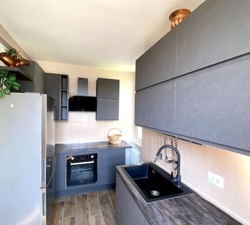 Esino Lario Apartment | Appartamento Montefiori, Rustic Glow
