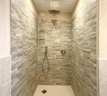 Esino Lario Apartment | Appartamento Montefiori, Rustic Glow