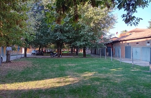 Borgo Panigale Apartment | Appartamento Offre Relax in Contesto Residenziale Tranquillo e Storico