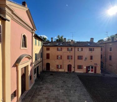 Campogalliano Apartment | Appartamento Piazza Castello