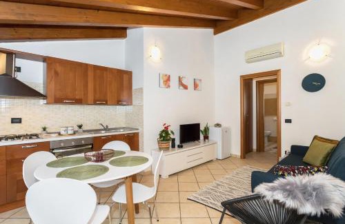 Osio Sopra Apartment | APPARTAMENTO PORTA VERDE osio sopra
