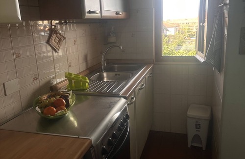Massaciuccoli Apartment | Appartamento Raffaello in riva al lago con giardino e piscina
