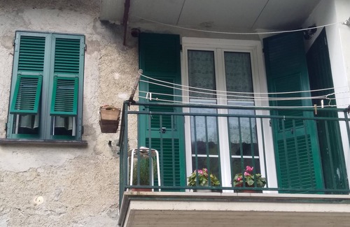 Mezzanego Apartment | Appartamento Relax nel Verde a 15 Minuti dal Mare con Parcheggio e Selfcheck-in