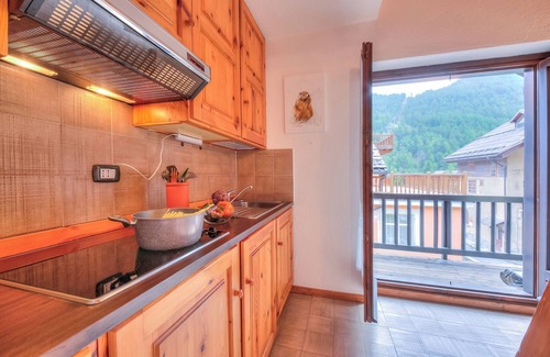Claviere Apartment | Appartamento Rochebrune 200m From Ski