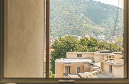 Lovere Apartment | Appartamento Romantico