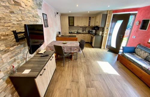 Isolaccia Apartment | Appartamento Serenella
