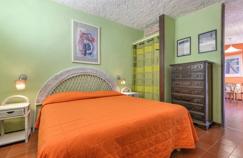 Bagno-Sprizze Other | Appartamento Taccola - Agriturismo Cotetonda by the Sea with Private Terrace