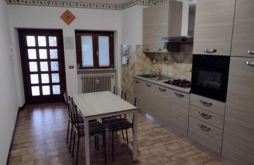 Sotto il Monte Giovanni XXIII Apartment | Appartamento Teoperga