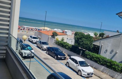 Marotta Apartment | Appartamento vacanze Prima Fila al mare