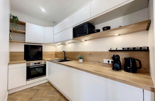 Creon Apartment | AppartChic - appartement standing - plein Centre & Parking privé