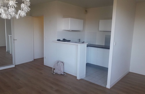 Le Chesnay Apartment | Appartement Équipé et Cosy Avec Parking. Parfait Pour JO Équestres de Versailles