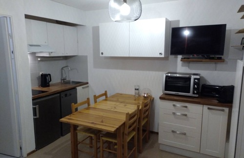 Les Contamines-Montjoie Apartment | Appartement Cosy rez de Jardin Proche Télécabines