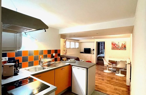 Brison-Saint-Innocent Apartment | Appartement La grotte aux fées