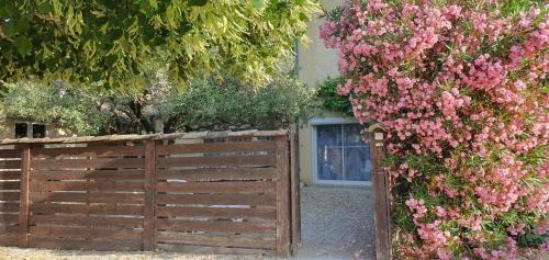 Saint-Maurice-sur-Eygues Apartment | Appartement spacieux à Saint-Maurice-sur-Eygues 70 m² avec jardin