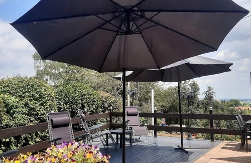 Buchlberg Apartment | Appartement/fewo, Dusche, WC, Wohn-/schlafraum Nr1 - Gästehaus am Sonnenberg