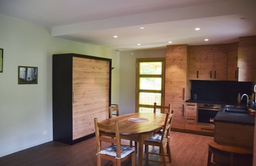 Les Vigneaux House | Appartement Entièrement Rénové, Sports de Montagne et Farniente