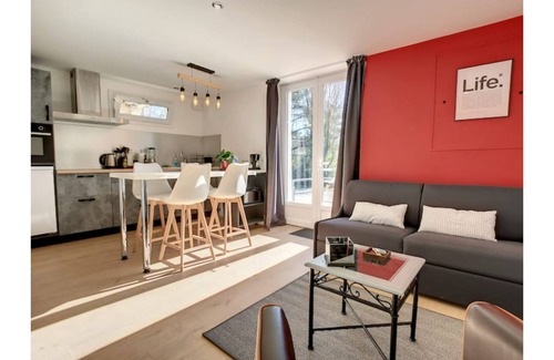 St-Meme-le-Tenu Apartment | Appartement Supérieur n°2
