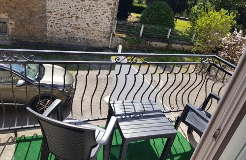 Beaune-les-Mines Apartment | Appartement à Limoges