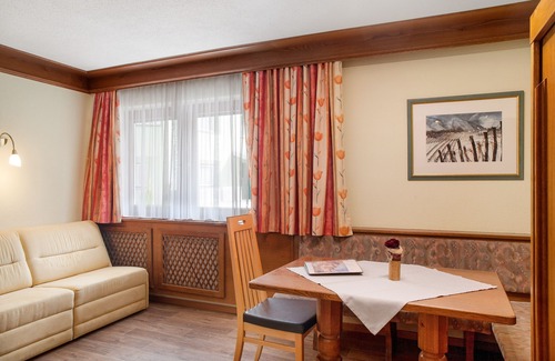 Ischgl Apartment | Appartement 001 with Wi-Fi & Sauna