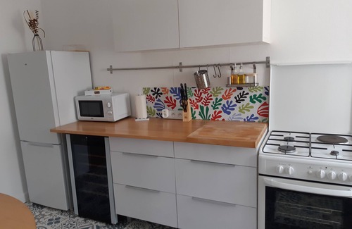 Issoire Apartment | Appartement 100 m2 Pour 2 à 6 Pers Avec Garage - Centre-ville Issoire