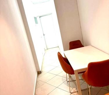 Moroni Apartment | Appartement 2 chambres
