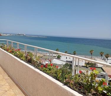 Malabata Apartment | Appartement 2 chbres Piscine Renove Veranda Gde Terasse Vue panoramique Au bord de mer Sur corniche de Tanger A proximité de la plage