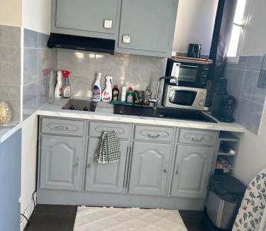 Damville Apartment | Appartement 2