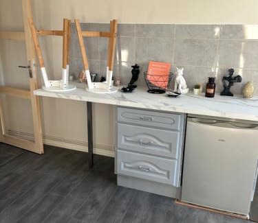 Damville Apartment | Appartement 2