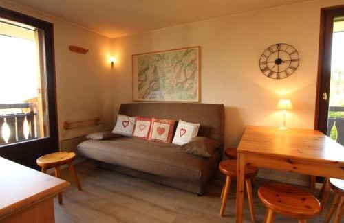 Les Carroz-d'Araches Apartment | Appartement 2 pièces 5 pers, pied des pistes, garage privé, proche village et commerces - FR-1-572-57