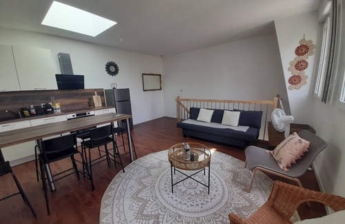 Lagny-sur-Marne Apartment | Appartement 3 Pièces Petit Chateau au Coeur de la Ville. Exceptionnel !
