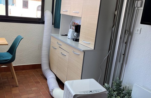 Saint-Hippolyte Apartment | Appartement 32 m2 Accès Direct Plage